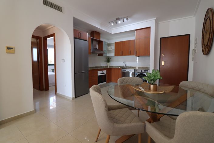 Image No.9-2 Bed Apartment for sale