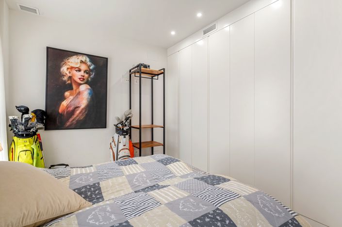 Image No.16-2 Bed Apartment for sale