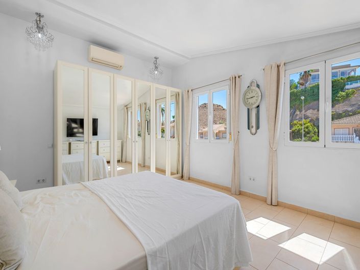 Image No.16-3 Bed Villa for sale