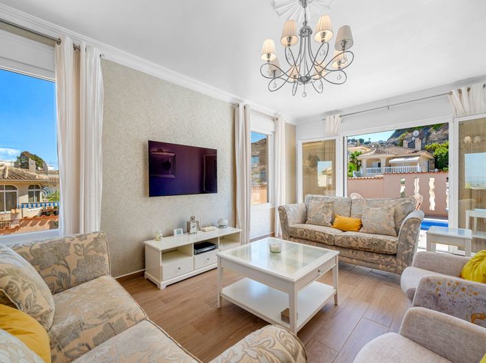 Image No.4-3 Bed Villa for sale