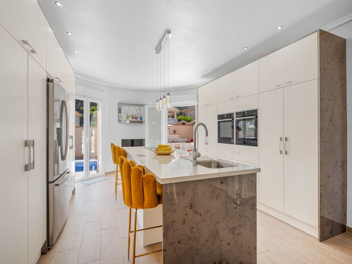 Image No.9-3 Bed Villa for sale