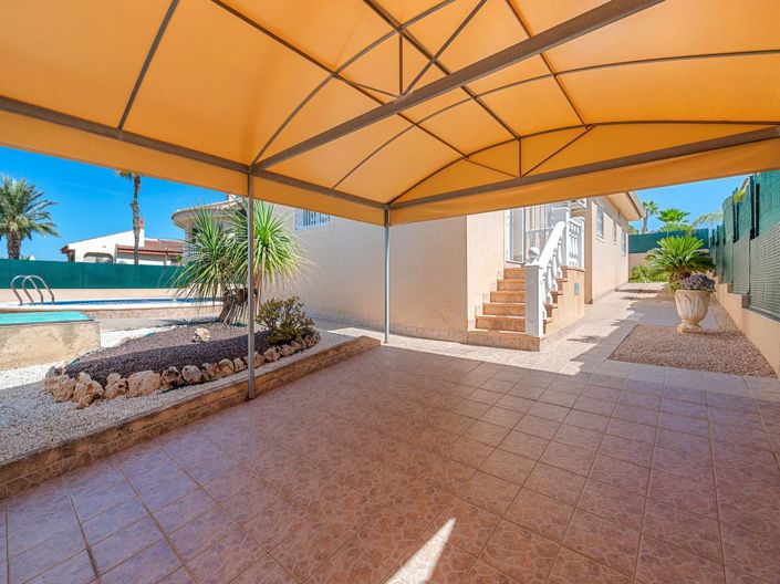 Image No.36-3 Bed Villa for sale