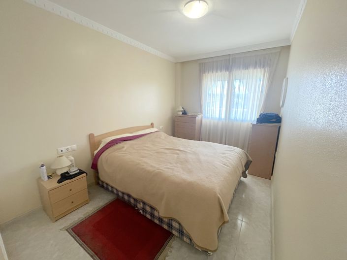 Image No.12-2 Bed Apartment for sale