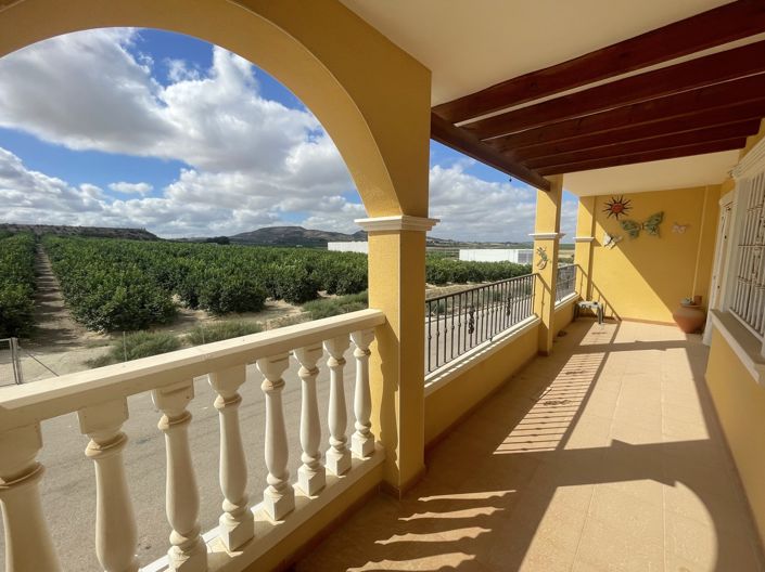 Image No.20-2 Bed Apartment for sale