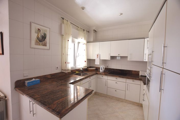 Image No.12-4 Bed Villa for sale