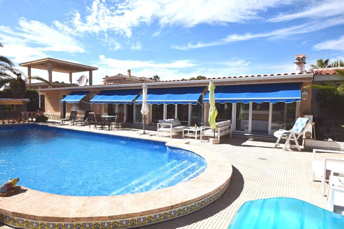 Image No.25-4 Bed Villa for sale