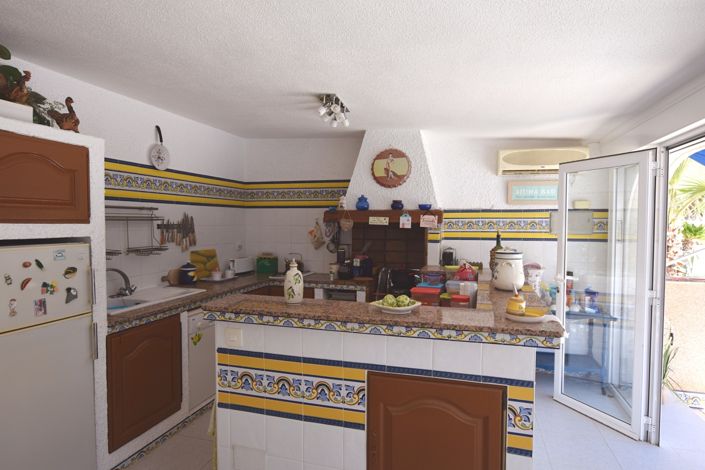 Image No.28-4 Bed Villa for sale