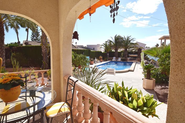 Image No.5-4 Bed Villa for sale