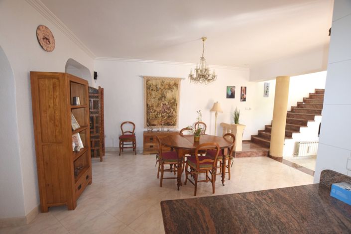 Image No.8-4 Bed Villa for sale