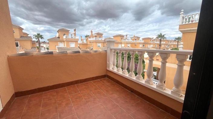 Image No.29-3 Bed Villa for sale