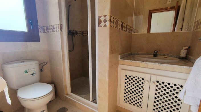 Image No.17-3 Bed Villa for sale