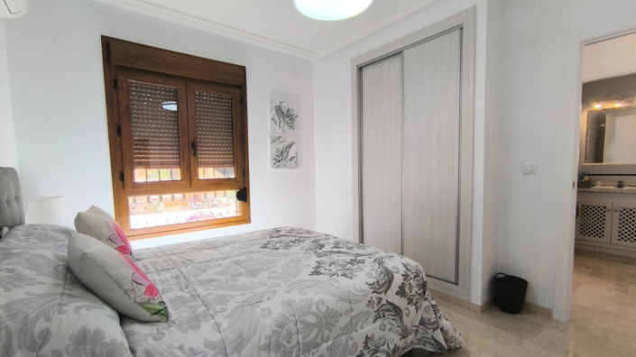 Image No.19-3 Bed Villa for sale