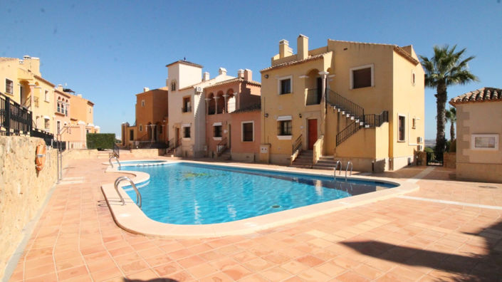 Image No.2-3 Bed Villa for sale