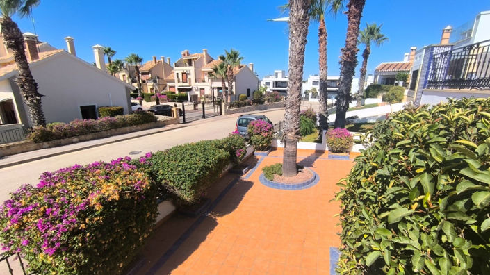 Image No.26-3 Bed Villa for sale