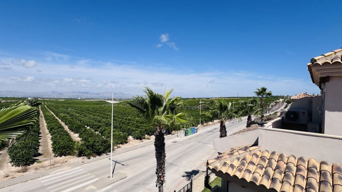 Image No.18-3 Bed Property for sale