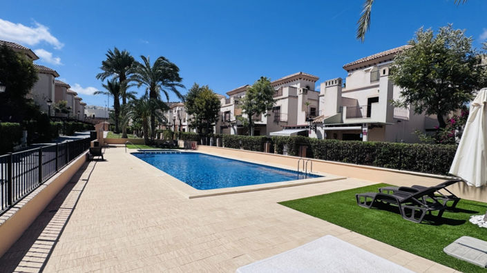 Image No.27-3 Bed Property for sale