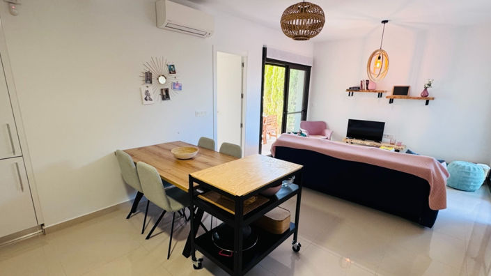 Image No.4-2 Bed Apartment for sale