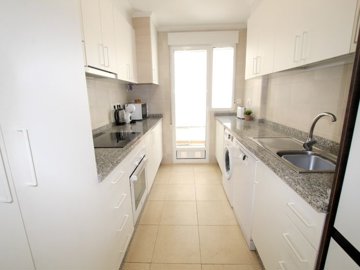 49115_stylish_3_bed_3_bath_semi_detached_villa_with_pool_views_250825141905_img_5940