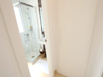 49115_stylish_3_bed_3_bath_semi_detached_villa_with_pool_views_250825141901_img_5930