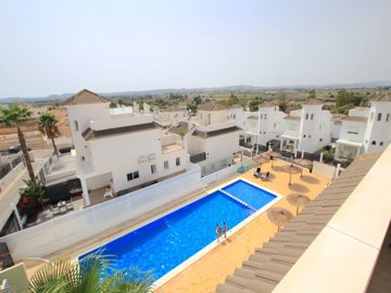 49115_stylish_3_bed_3_bath_semi_detached_villa_with_pool_views_250825141905_img_5994