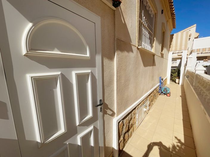 Image No.22-2 Bed Villa for sale