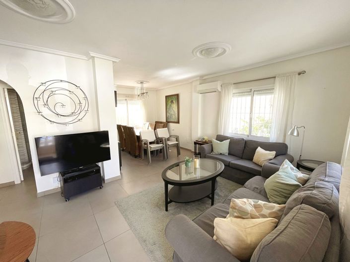 Image No.5-2 Bed Villa for sale