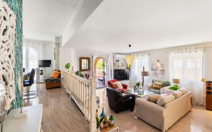 Image No.9-3 Bed Villa for sale