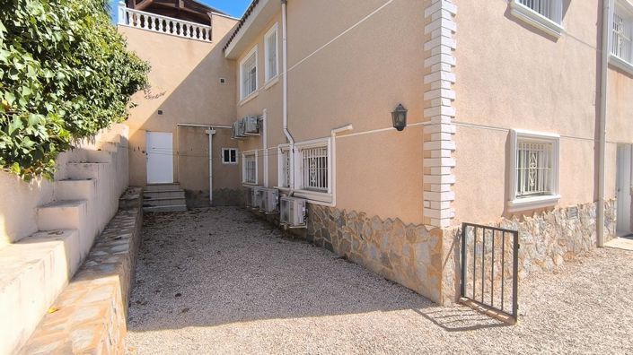 Image No.45-7 Bed Villa for sale