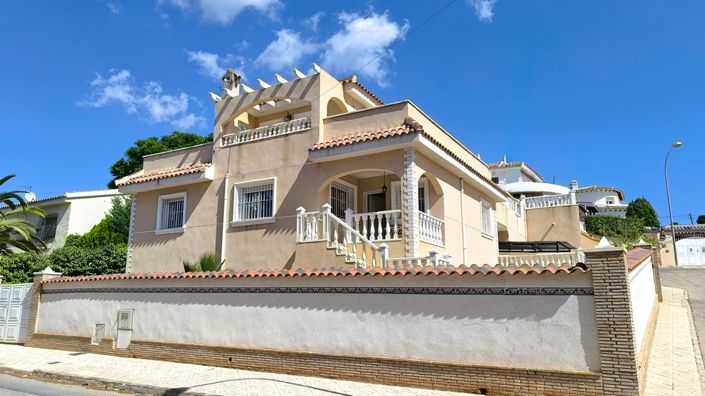 Image No.47-7 Bed Villa for sale