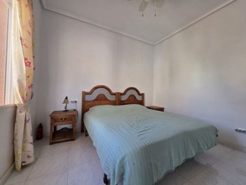 frontpic30-rh737