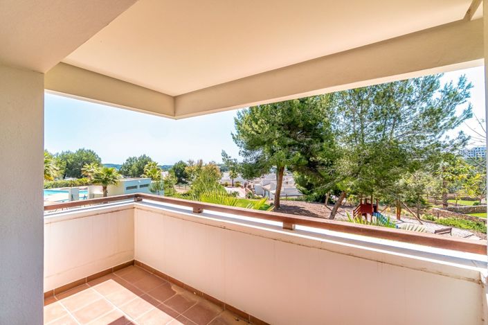 Image No.19-3 Bed Apartment for sale