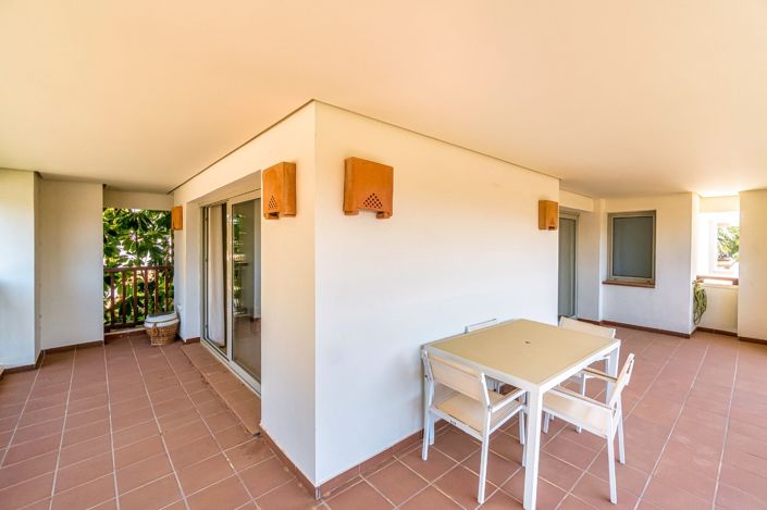 Image No.21-3 Bed Apartment for sale