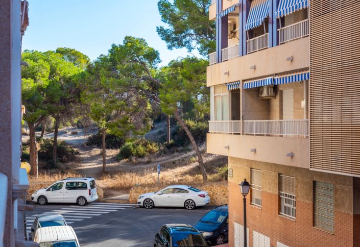 Image No.1-2 Bed Apartment for sale