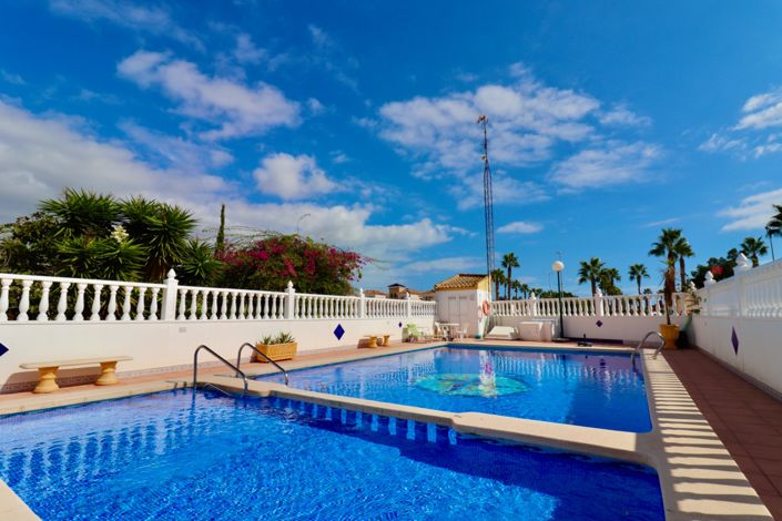 Image No.30-Villa de 2 chambres à vendre à Guardamar del Segura