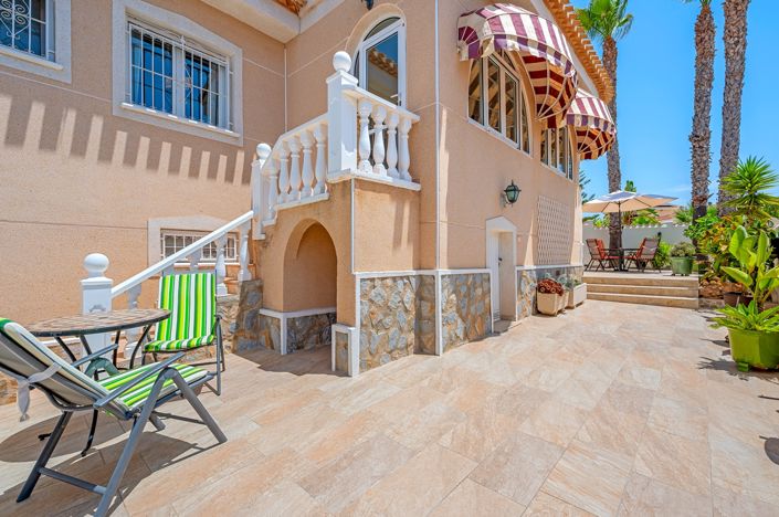 Image No.44-3 Bed Villa for sale