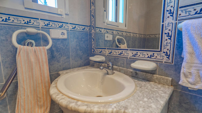 Image No.15-2 Bed Villa for sale