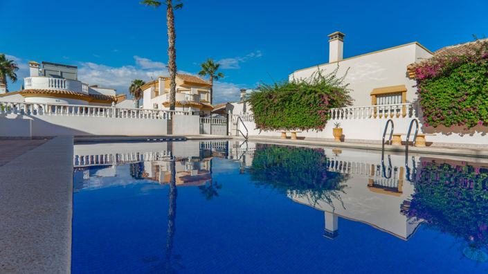 Image No.30-2 Bed Villa for sale