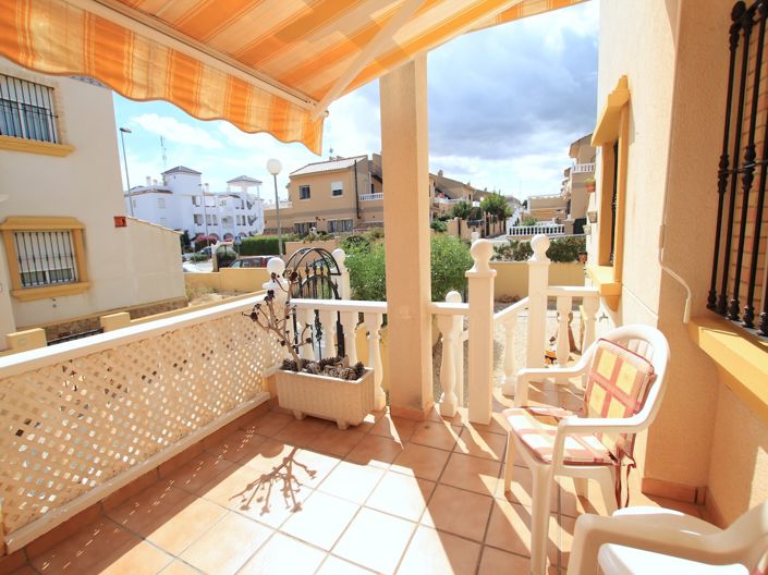 Image No.24-3 Bed Property for sale