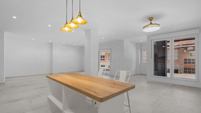 Image No.9-3 Bed Apartment for sale