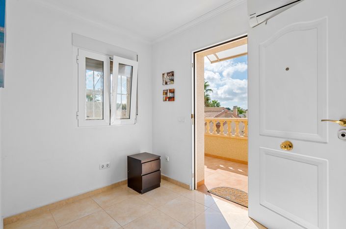 Image No.25-Villa de 5 chambres à vendre à Benijofar