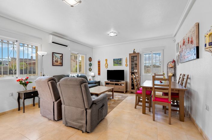 Image No.6-Villa de 5 chambres à vendre à Benijofar