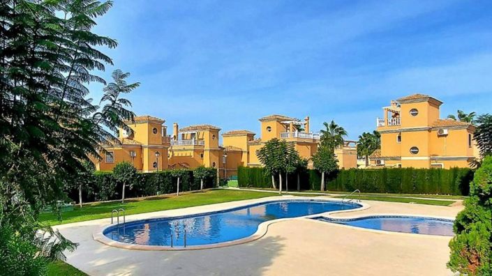 Image No.30-3 Bed Villa for sale