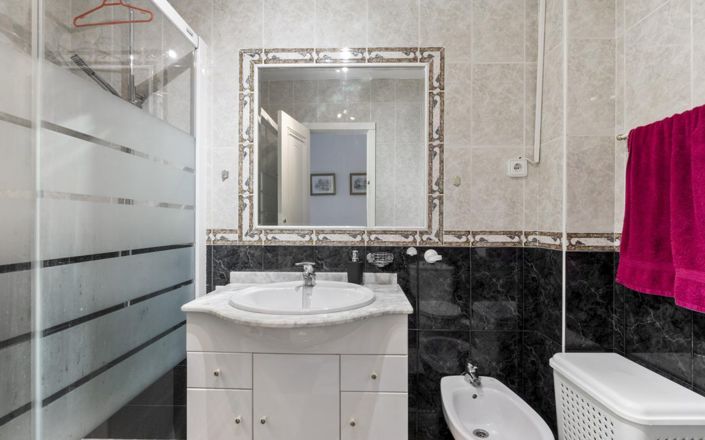 Image No.14-3 Bed Quad for sale