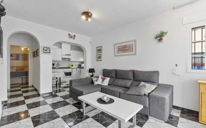 Image No.6-3 Bed Quad for sale