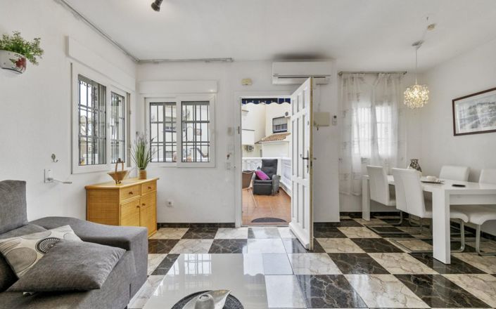 Image No.7-3 Bed Quad for sale