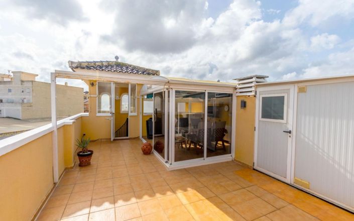 Image No.12-2 Bed Apartment for sale