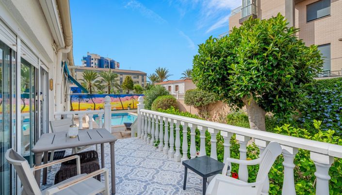 Image No.42-4 Bed Property for sale