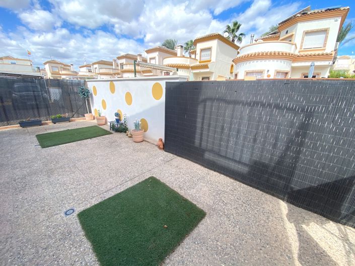 Image No.23-Villa de 2 chambres à vendre à Guardamar del Segura