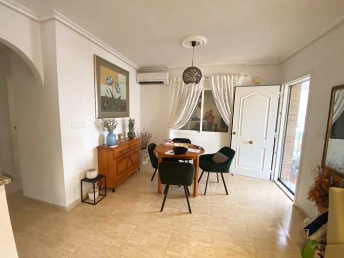 Image No.7-Villa de 2 chambres à vendre à Guardamar del Segura