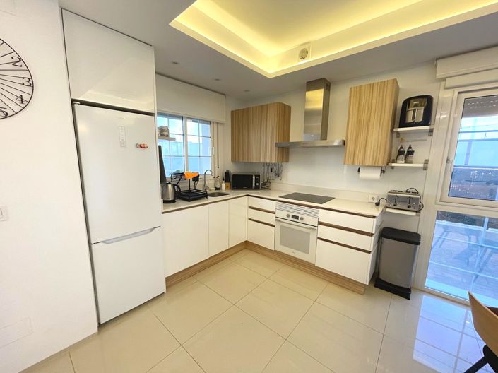 Image No.12-2 Bed Apartment for sale